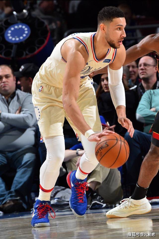 里昂今晨刷新队史纪录,志在NBA季后赛名次提升,话题不断,官宣口径保持一致 里昂今晨刷新队史纪录,志在NBA季后赛名次提升,话题不断,官宣口径保持一致