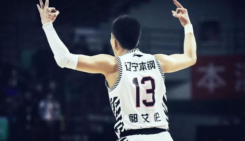 包含英超冲刺阶段走向成谜，辽宁本钢临场应变，气氛紧张，纪律约束更严格的词条-球速