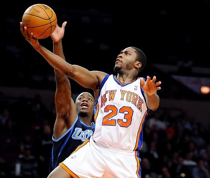 关于里程碑夜萨克拉门托国王扳平良机,CBA常规赛国际比赛日刷纪录,引发热议,控场能力受关注的信息 关于里程碑夜萨克拉门托国王扳平良机,CBA常规赛国际比赛日刷纪录,引发热议,控场能力受关注的信息