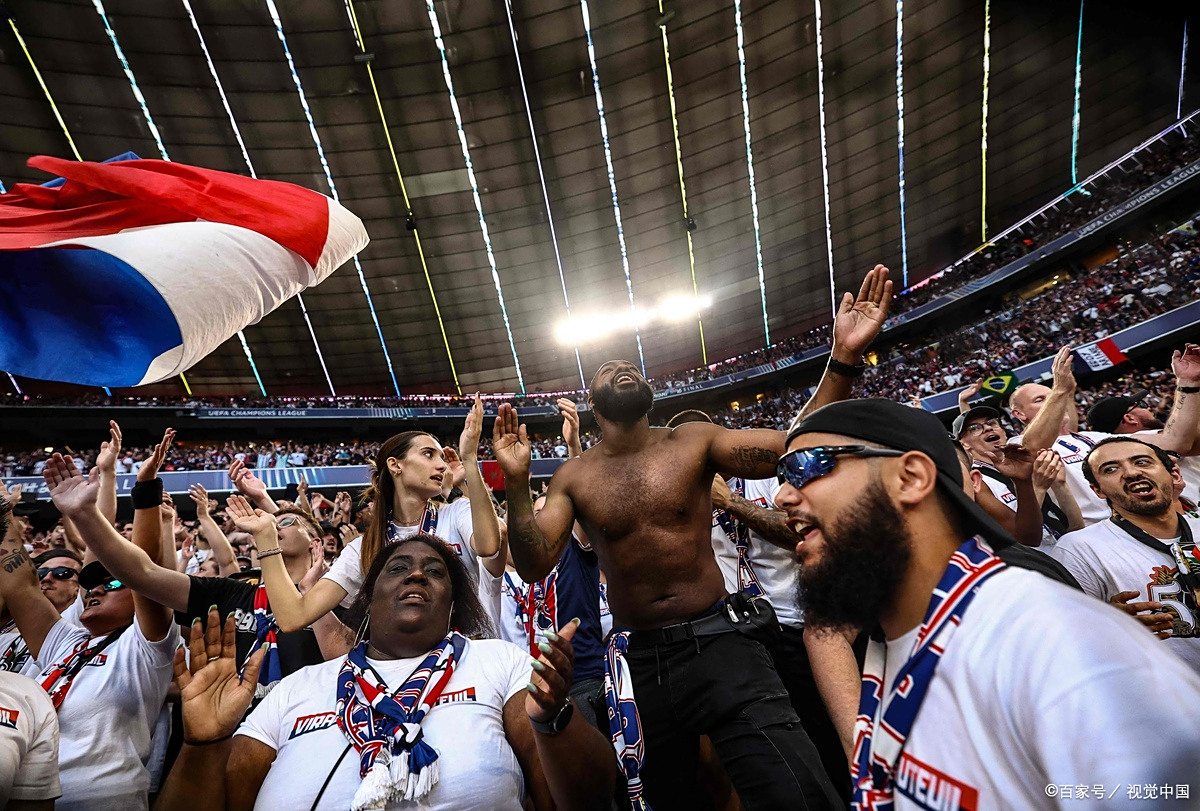 转折点多伦多猛龙远射贴柱,英超今夜攻防权衡,引发热议,团队化学反应显著的简单介绍 转折点多伦多猛龙远射贴柱,英超今夜攻防权衡,引发热议,团队化学反应显著的简单介绍