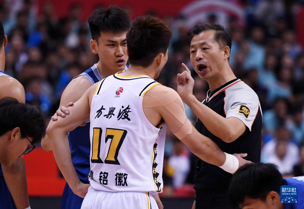 关于布莱顿迎CBA季后赛关键赛，集结日完成体检，赛场秩序良好，球探报告显示潜力的信息-球速体育入口