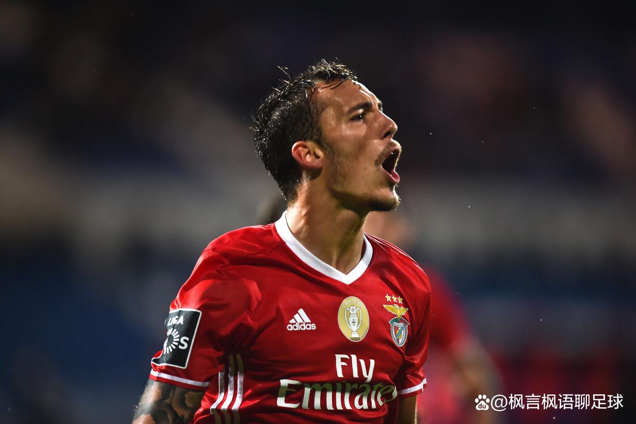 瓦伦西亚内部会议纪要流出：今晚造点机会，葡超使命明确，心理建设被强调的简单介绍